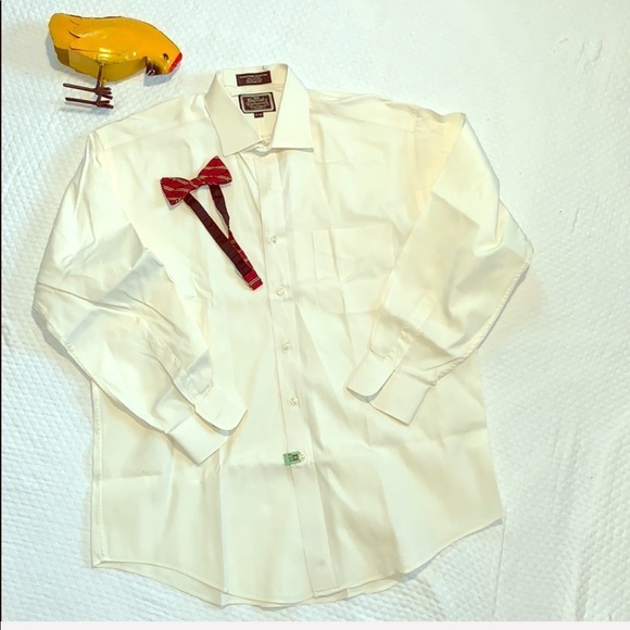 🥰 Britches of Georgetowne Dress Shirt with Bow tie - Picture 1 of 4